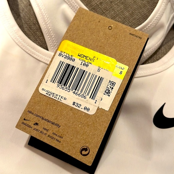 Brand new Nike sports bra size S - Picture 3 of 4